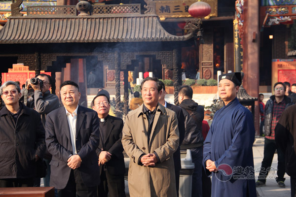 全国政协民宗委主任朱维群一行到西安都城隍庙调研-道音文化