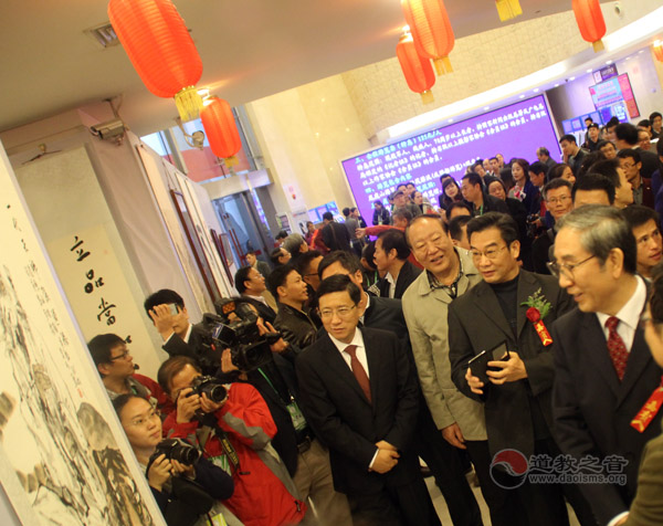 “问道丹青”全国道教题材美术书法名家精品展在龙虎山开幕