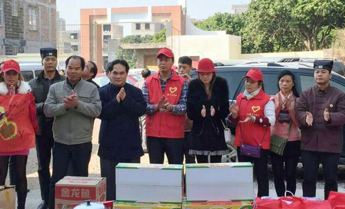 桂平市道教协会元旦举行慰问献爱心活动-道音文化