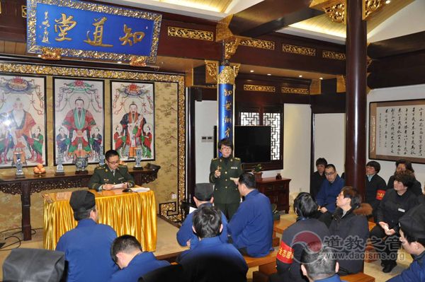 上海城隍庙年前举行消防安全演练