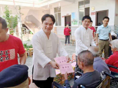 贵港市道教协会开展“2015年重阳节敬老慰问活动”-道音文化