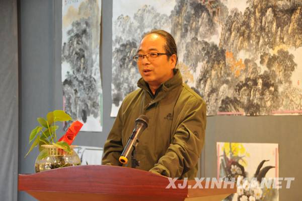华山道教书画天山行在乌鲁木齐隆重开幕