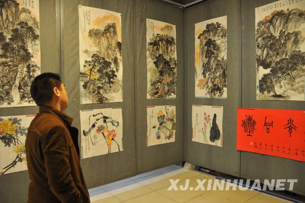 华山道教书画天山行在乌鲁木齐隆重开幕
