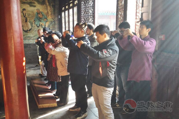 义聚“桃园”，同甘共苦只为道途相印生死不忘-道音文化