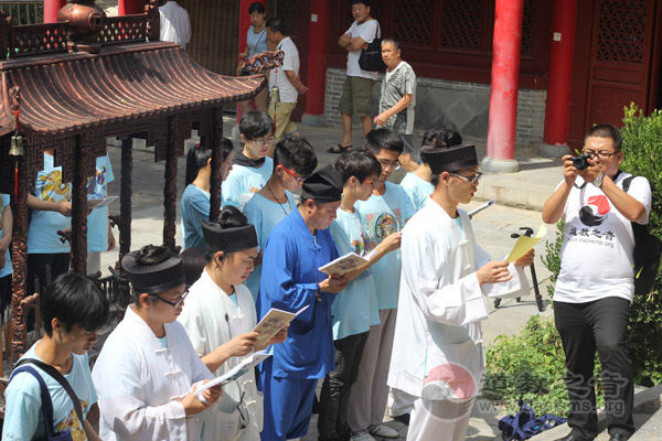 义聚“桃园”，同甘共苦只为道途相印生死不忘-道音文化