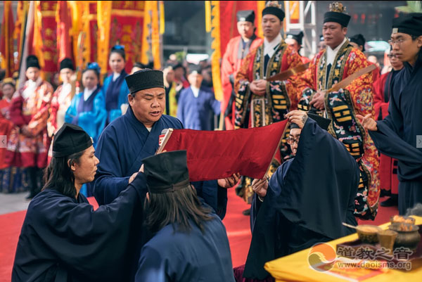 广州市都城隍庙举行广府庙会城隍祈福活动-道音文化
