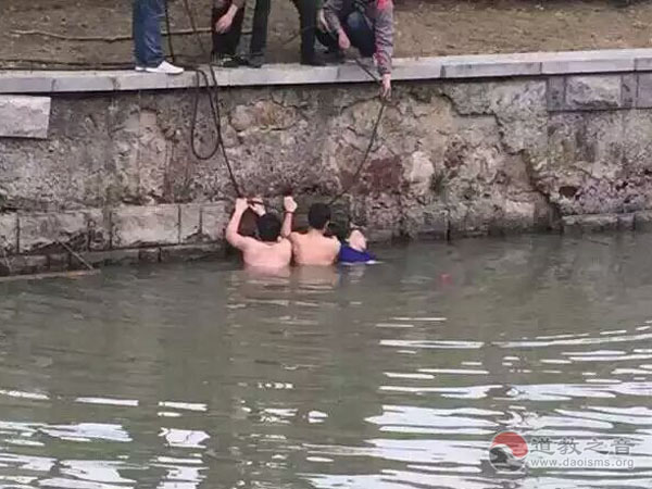齐心同力扬道生 苏州长泾庙道众勇救落水者