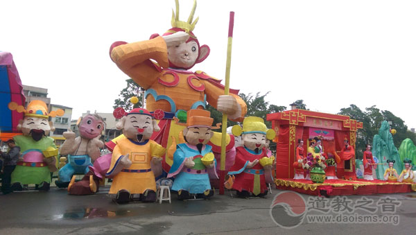 高雄道德院老君圣诞举行一整月“道德祈福灯会”