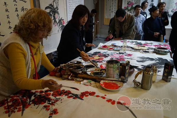 江苏常州第三届嘉泽花木民俗文化庙会在花神宫开幕