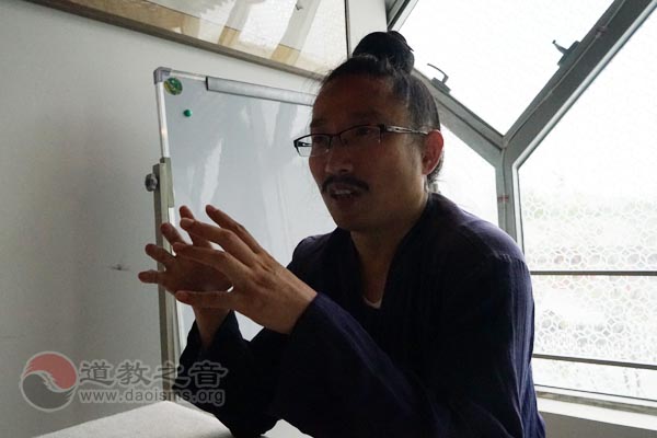 第八期道文化公益讲座“尊师重道的智慧”举行