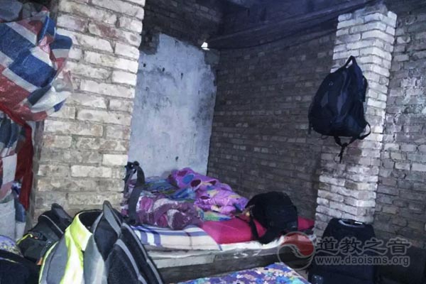 走访南朔山见证崖观沧桑，问道青藏高原深山隐士-道音文化