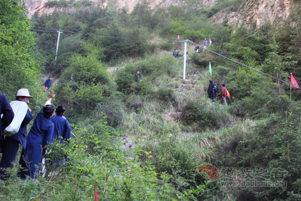 走访南朔山见证崖观沧桑，问道青藏高原深山隐士-道音文化