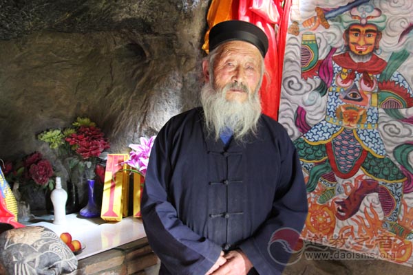 走访南朔山见证崖观沧桑，问道青藏高原深山隐士-道音文化