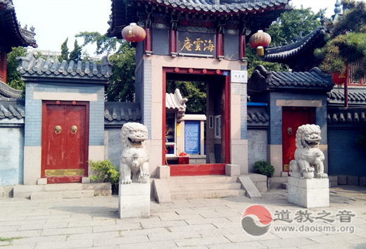 带着信仰去旅行——访问青岛海云庵
