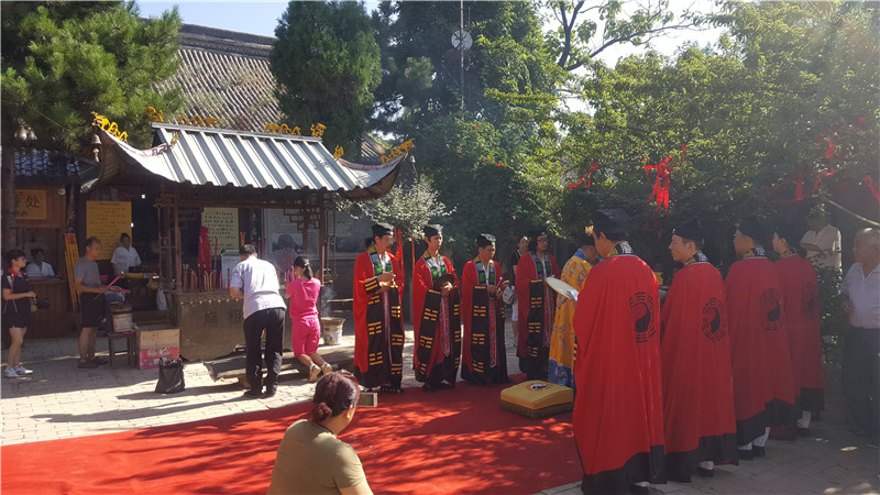 陕西省西安市骊山人祖庙举行传统古庙会