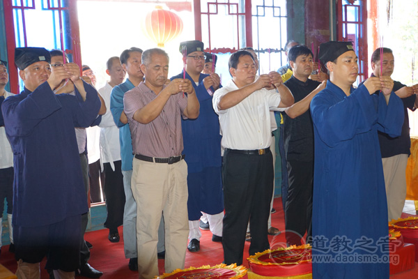 天津静海药王庙召开道教人才培养功德会成立会议