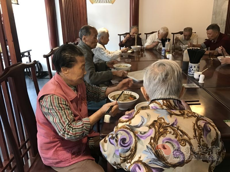 上海城隍庙开展重阳节慈善慰问敬老活动-道音文化