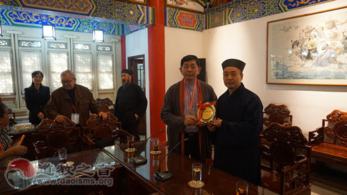 2016香港、新加坡、马来西亚、泰国道文化访问团参访西安八仙宫-道音文化