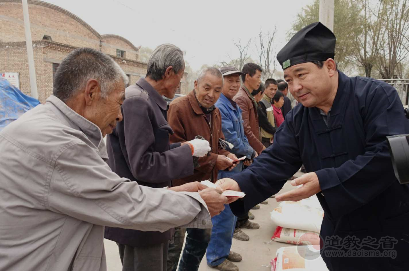 陕西榆林榆阳区道教协会精准扶贫进村到户-道音文化