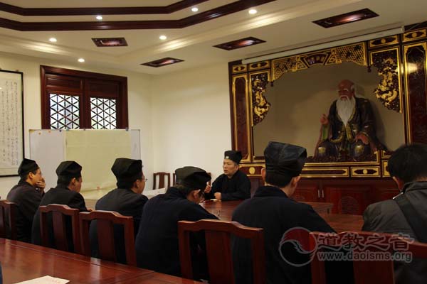江苏苏州城隍庙召开庙内消防安全紧急会议-道音文化