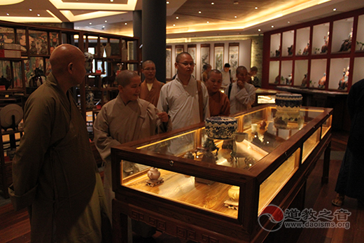 广东东莞市佛道教教职人员到纯阳观学习考察-道音文化