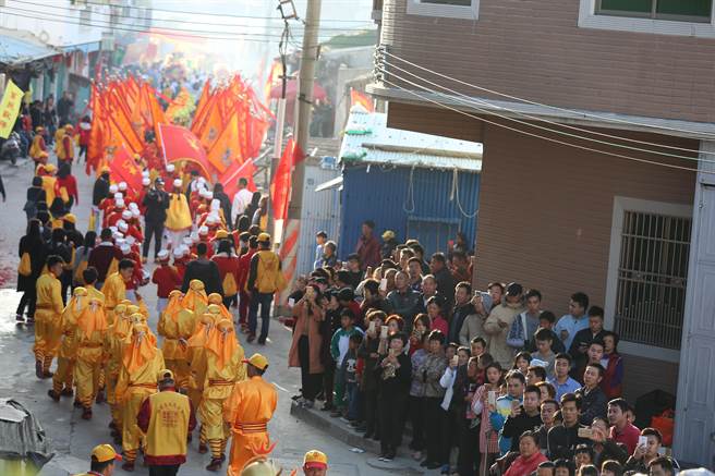 台湾鹿港天后宫妈祖分灵至广东乌坭天后宫
