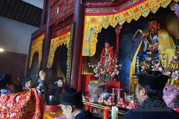 湖北咸宁太乙观重建20周年庆典暨神像开光祈福法会举行