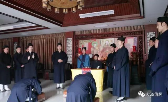 武当山道教学院首届道教高功音乐学习班拜先生仪式举行-道音文化