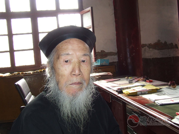 邱圆行：缅怀恩师何永祥道长