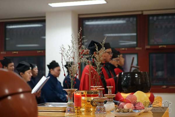 讽经诵咒乃修仙之径路——感悟诵经之妙用