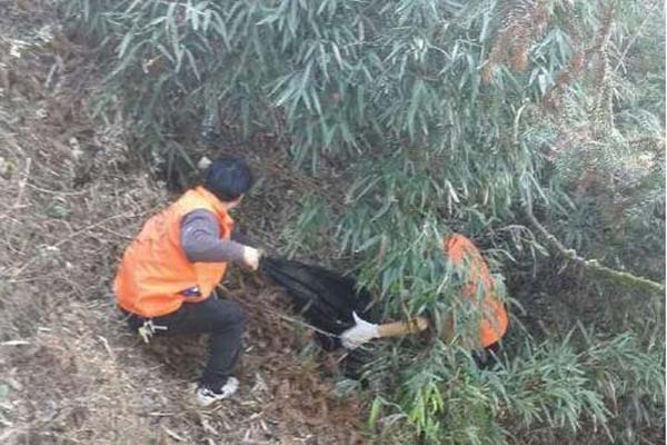 葛仙山举办“美丽仙山喜迎新春”净山活动-道音文化