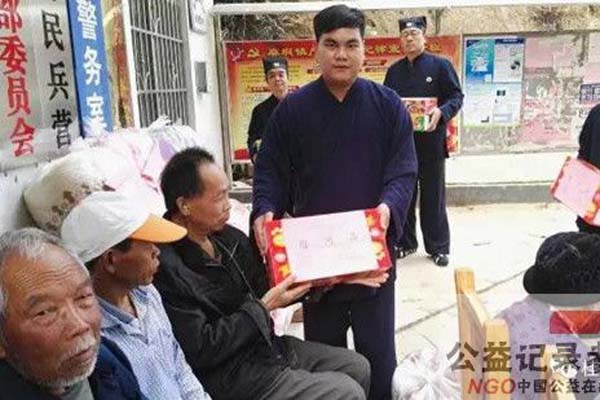 广西贵港市（桂平）道协开展2017慰问活动-道音文化