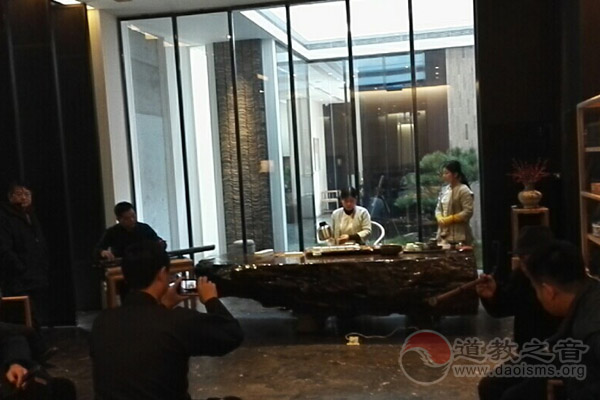 西安闻道学社举办道家智慧应对雾霾研讨会