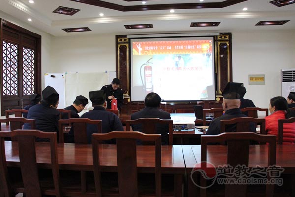 江苏省苏州城隍庙举办防火安居消防培训会