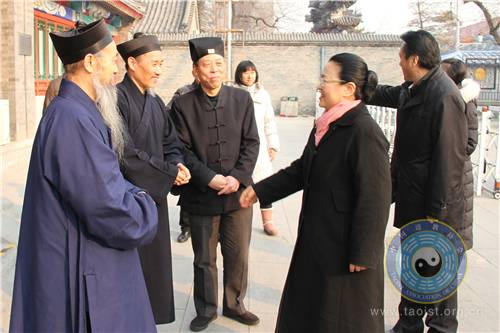 中宗和秘书长喇灿等一行走访慰问中国道协-道音文化