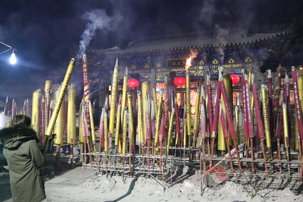 吉林玄帝观除夕夜与大众共享团圆迎接诸神-道音文化