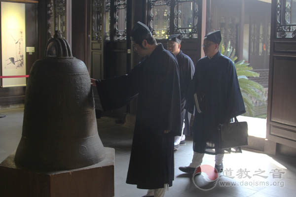 云南道教朝圣团一行拜谒江西南昌西山万寿宫