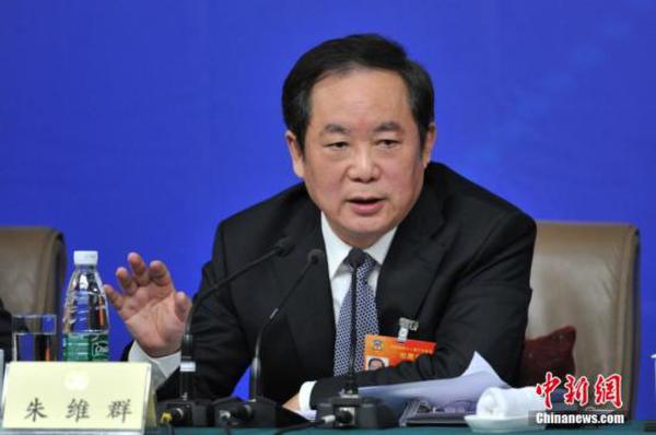 朱维群谈全国政协民宗委工作：围绕经济重点 不避敏感问题