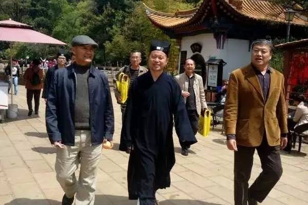 云南省政协民宗委主任宋嘉林到龙泉观调研-道音文化