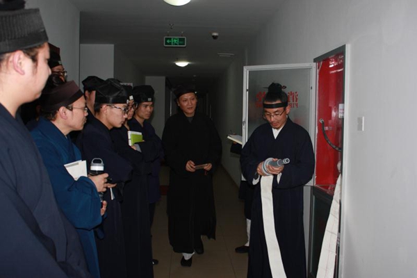 中国道教学院举行消防知识学员交流活动-道音文化