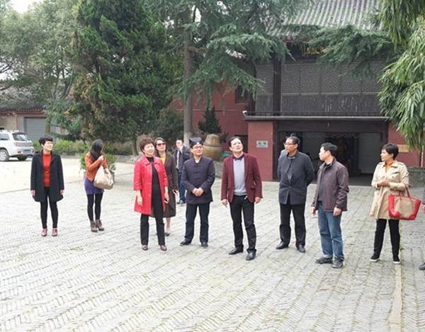 江苏省常州市武进区人大领导到白龙观调研