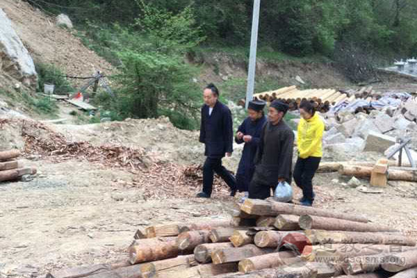 胡诚林会长一行到宝鸡龙门洞道院视察调研
