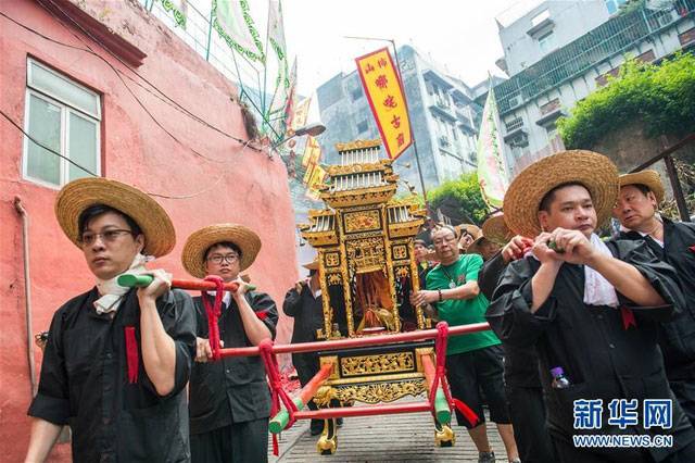 澳门柿山哪咤古庙举办哪吒圣尊绕境巡游活动
