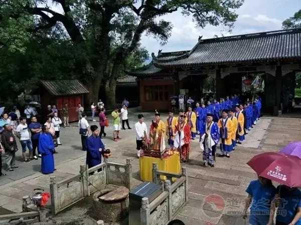 道为教父：慈悲报恩，行诸善行弘教度人