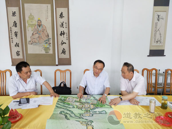江苏省宗教局巡视员顾传勇调研常州茅山乾元观