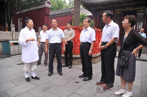 全国政协民宗委主任朱维群调研湖北武汉长春观-道音文化