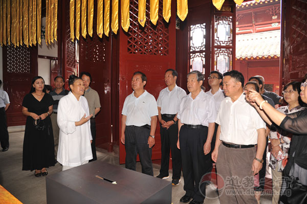 全国政协民宗委主任朱维群调研湖北武汉长春观-道音文化