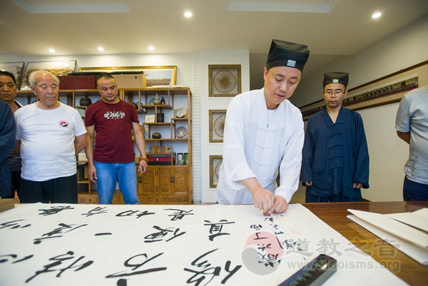 陕西省西安市骊山明圣宫举行大型传统庙会-道音文化