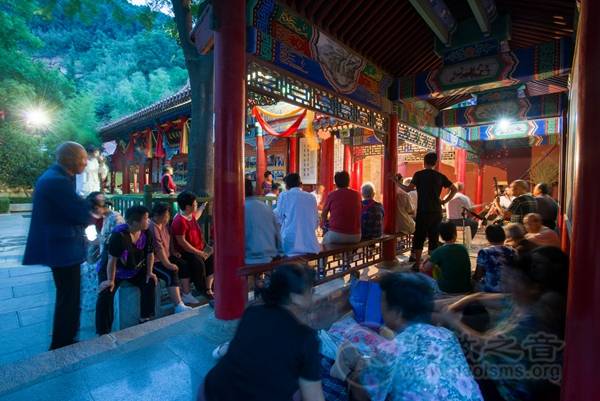 陕西省西安市骊山明圣宫举行大型传统庙会-道音文化