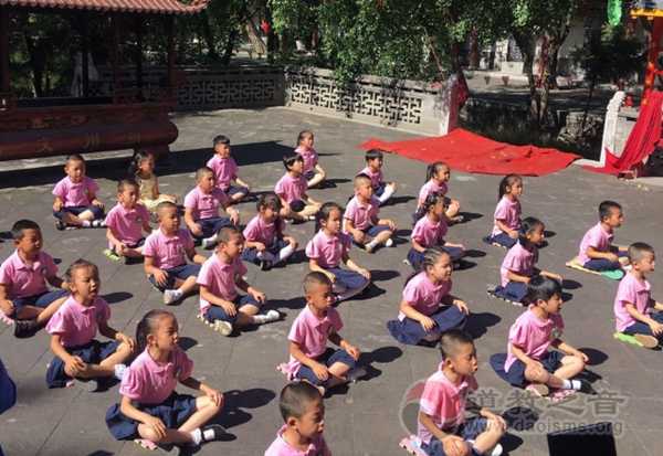 山西省朔州市古城文庙隆重举行学童开笔礼-道音文化